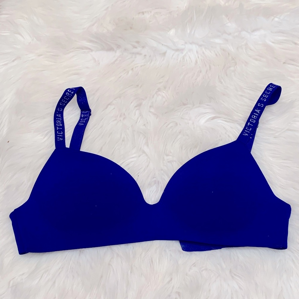 💙Victoria’s Secret Royal Blue Bra💙